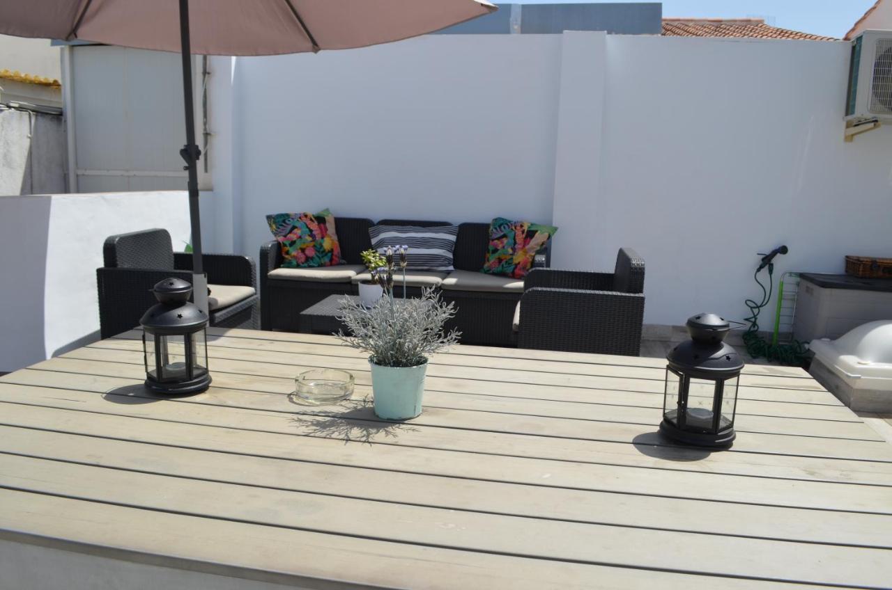 Pedregalejo Beach House Malaga Exterior photo